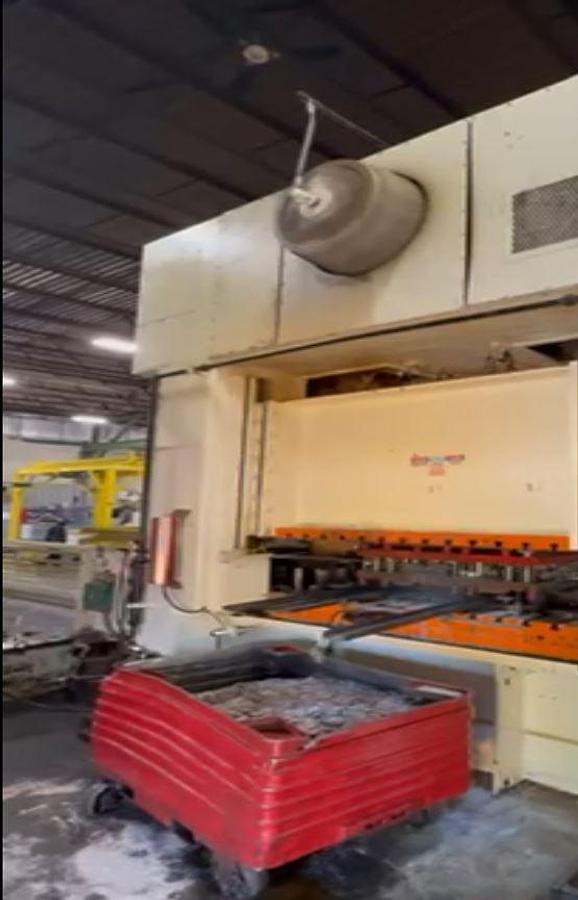 Used 400 TON PTC STRAIGHT SIDE MECHANICAL PRESS