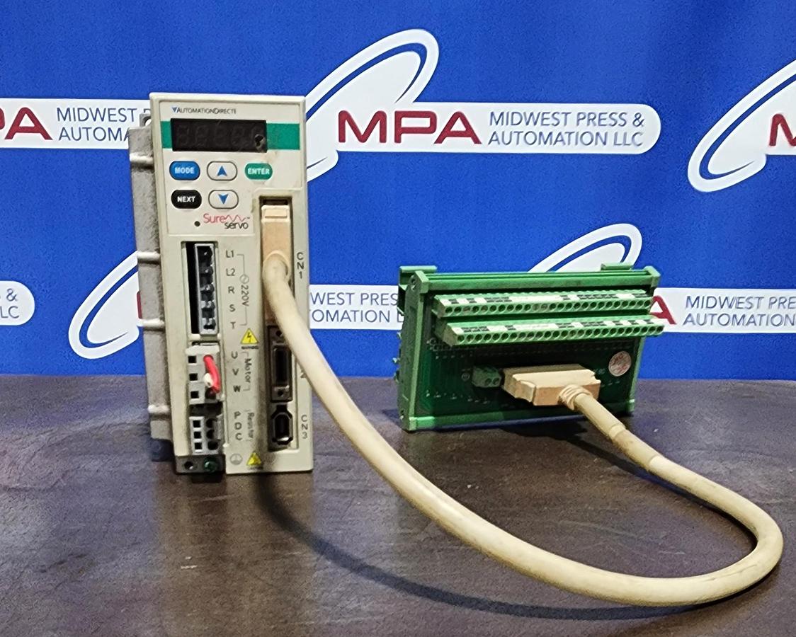 Used Automation Direct SVA-2040 400 W 230V 3PH 60/60Hz 2.6A AC Servo Drive