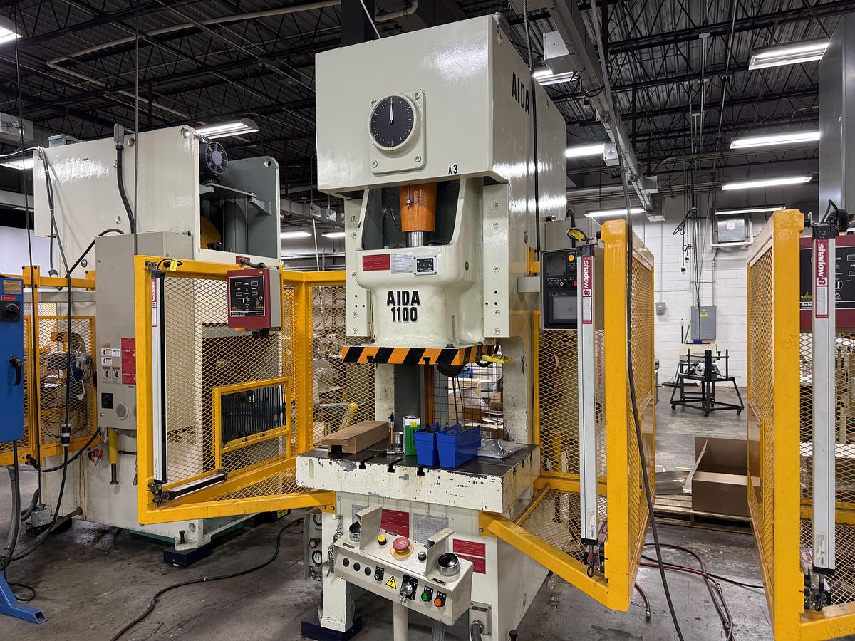 Used 121 TON AIDA MODEL NC1-1100(2) GAP FRAME PRESS