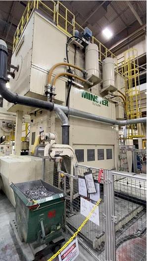 Used 1200 TON MINSTER E2-1200 ECCENTRIC SHAFT STRAIGHT SIDE TRANSFER PRESS