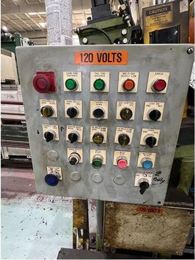 Used 36" WIDE KENT H-STYLE END WELDER