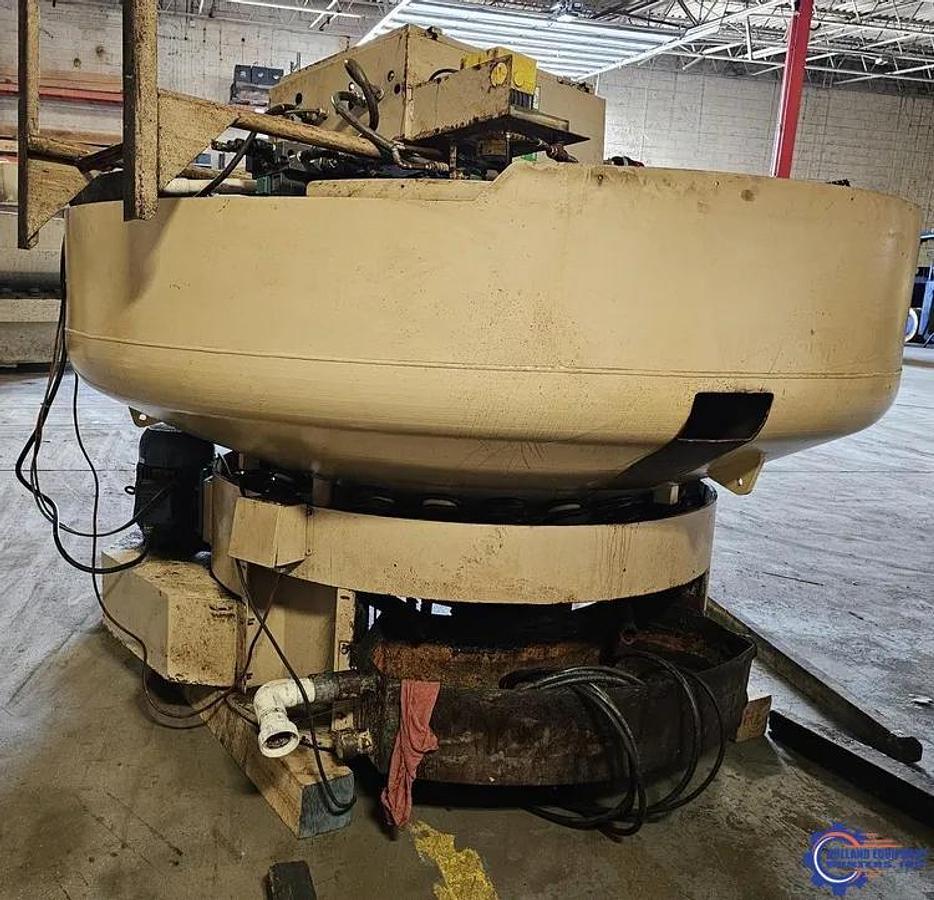 Used ROTO FINISH MODEL HRC-17 VIBRATORY FINISHING MACHINE