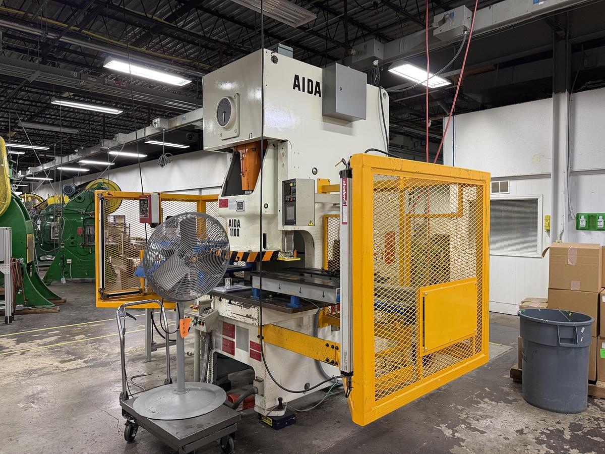 Used 121 TON AIDA MODEL NC1-1100(2) GAP FRAME PRESS