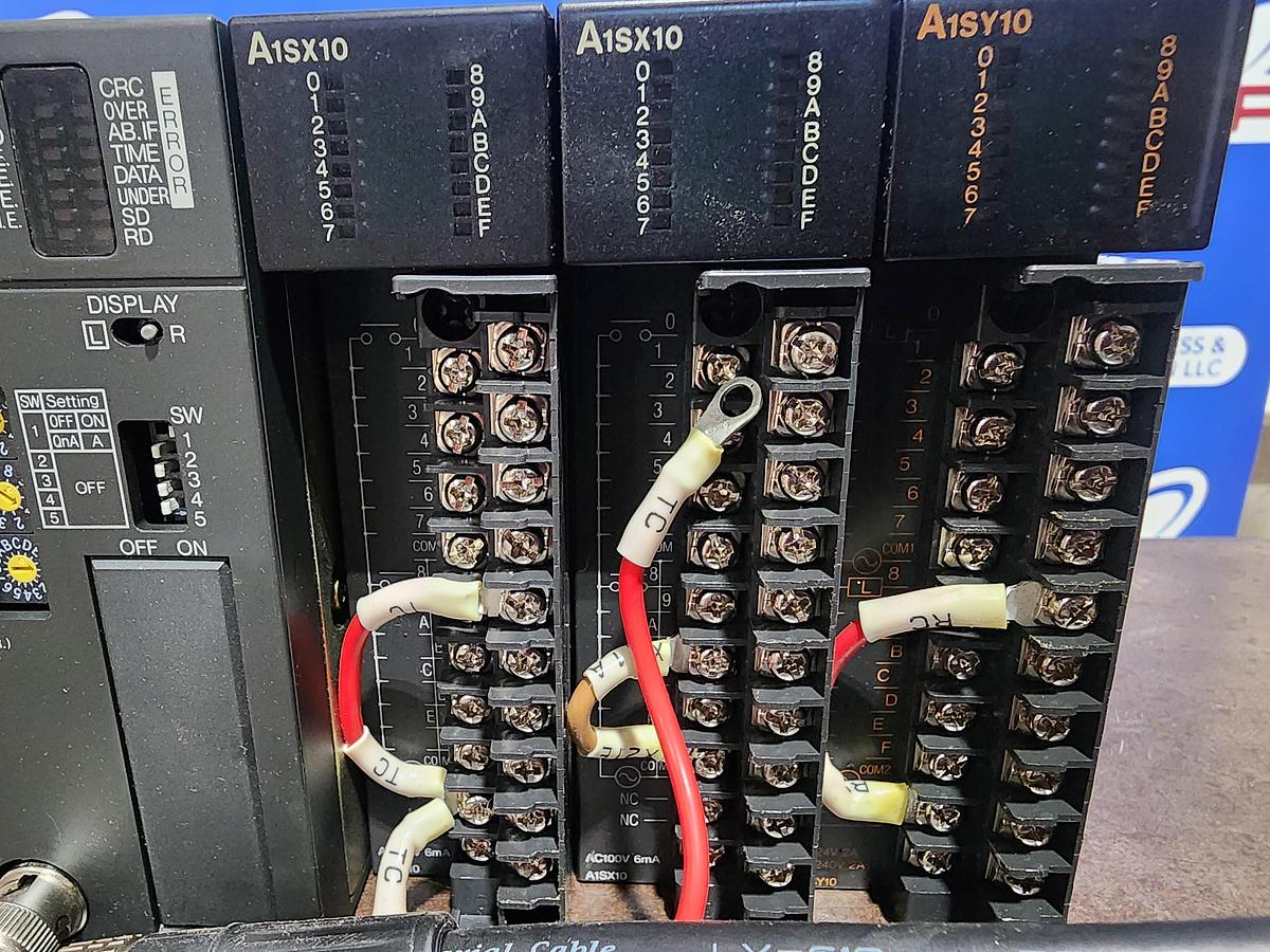 Used Mitsubishi Base Unit A1S33B / A1SJ72QBR15 / A1S61PN Programmable Controller