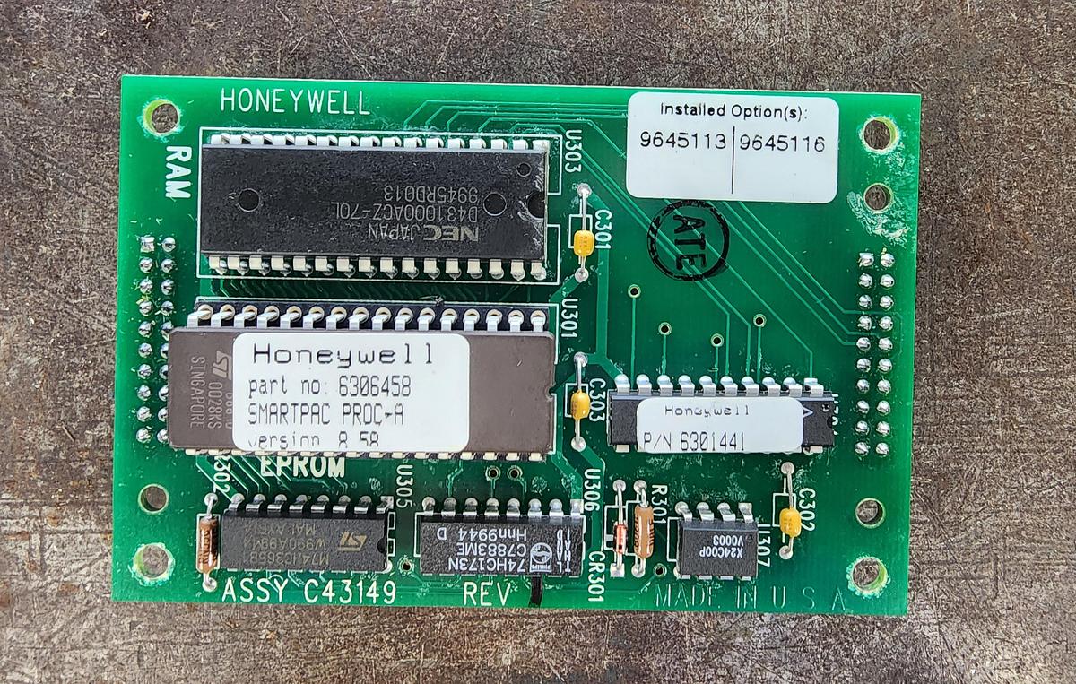 Used Wintriss Honeywell C43149 Circuit Board