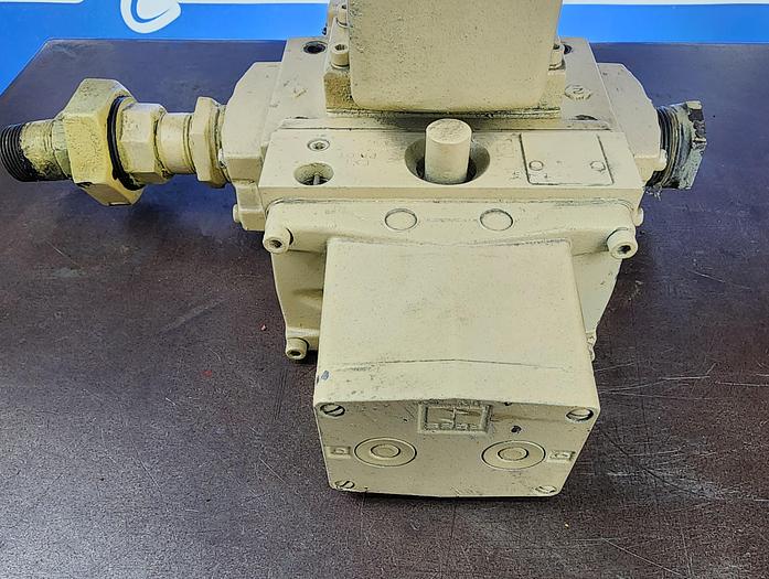 Used Ross Controls 3573A7162 Valve 2-8.5 Bar Valve