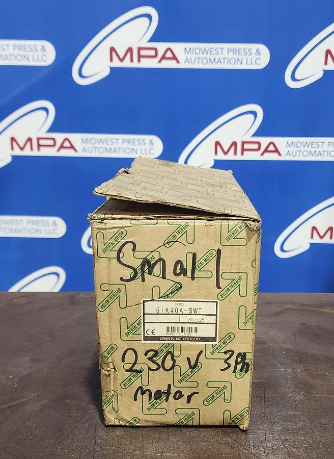 Oriental Motor 5IK40A-SW2T 230 V 3 PH Induction Motor