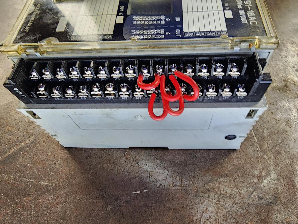 Used Allen-Bradley 1791-16AC I/O Module