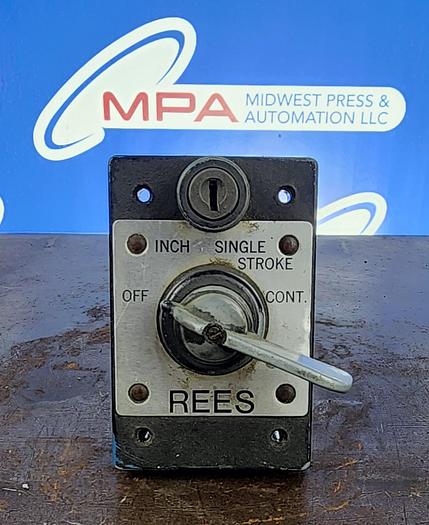 Used Rees 04925-557 4 Postion Selector Switch / NN165T2053