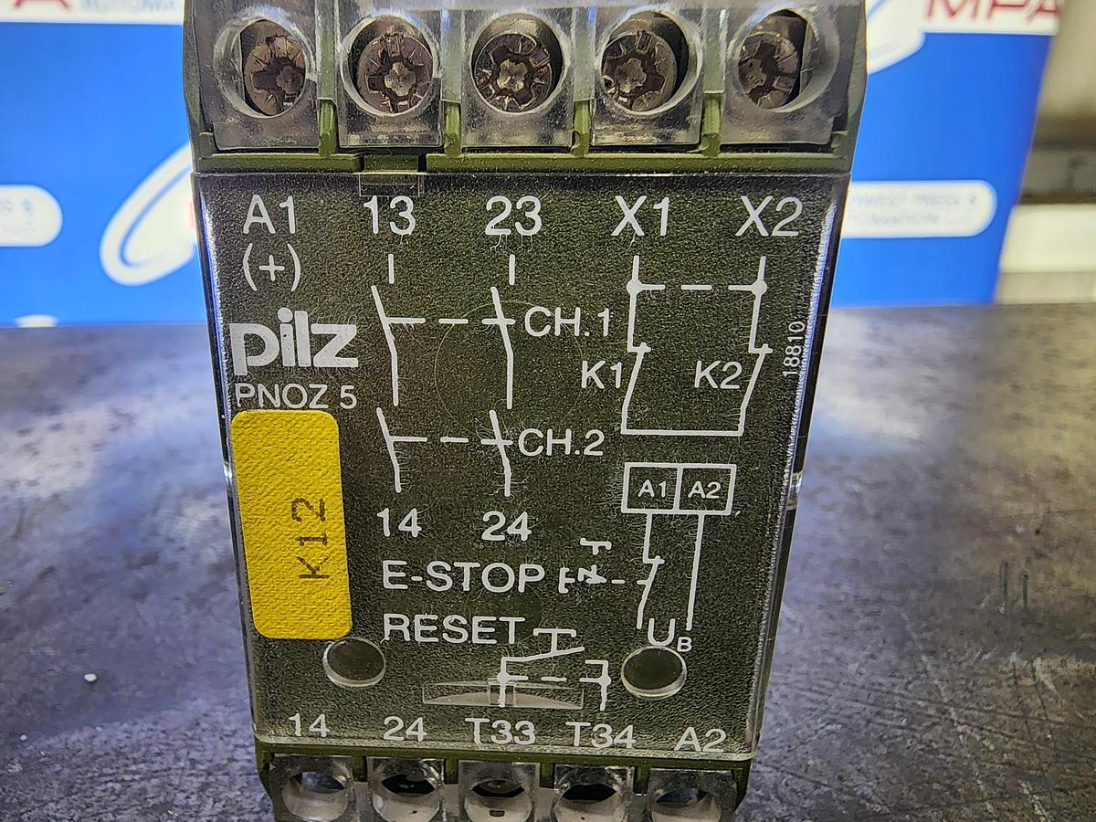 Used Pilz PNOZ5 24VGS2S 24 VDC Safety Relay