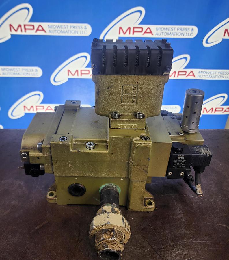 Used Ross Controls DM2DNA66B21002 Double Valve