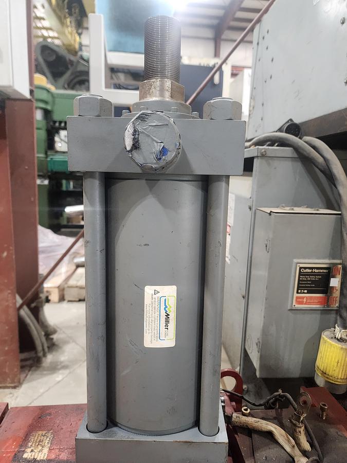 Miller HV281B2B-6.00-10.000-0250-N11T 3000 PSI Hyd Cylinder