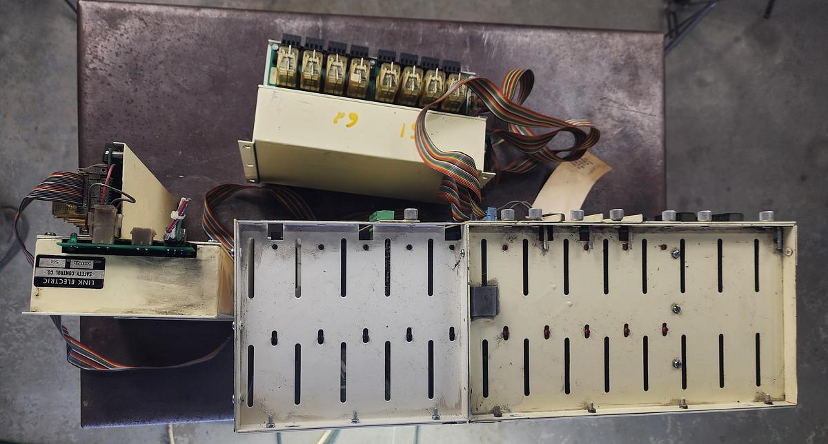 Used Link Electric Omnilink 5000 Press Controls