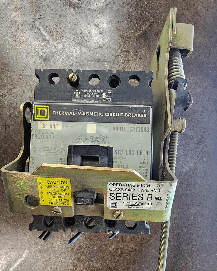 Used Square D FAL36030 30 AMP Circuit Breaker / 9422 RN-1 Operating Mech.