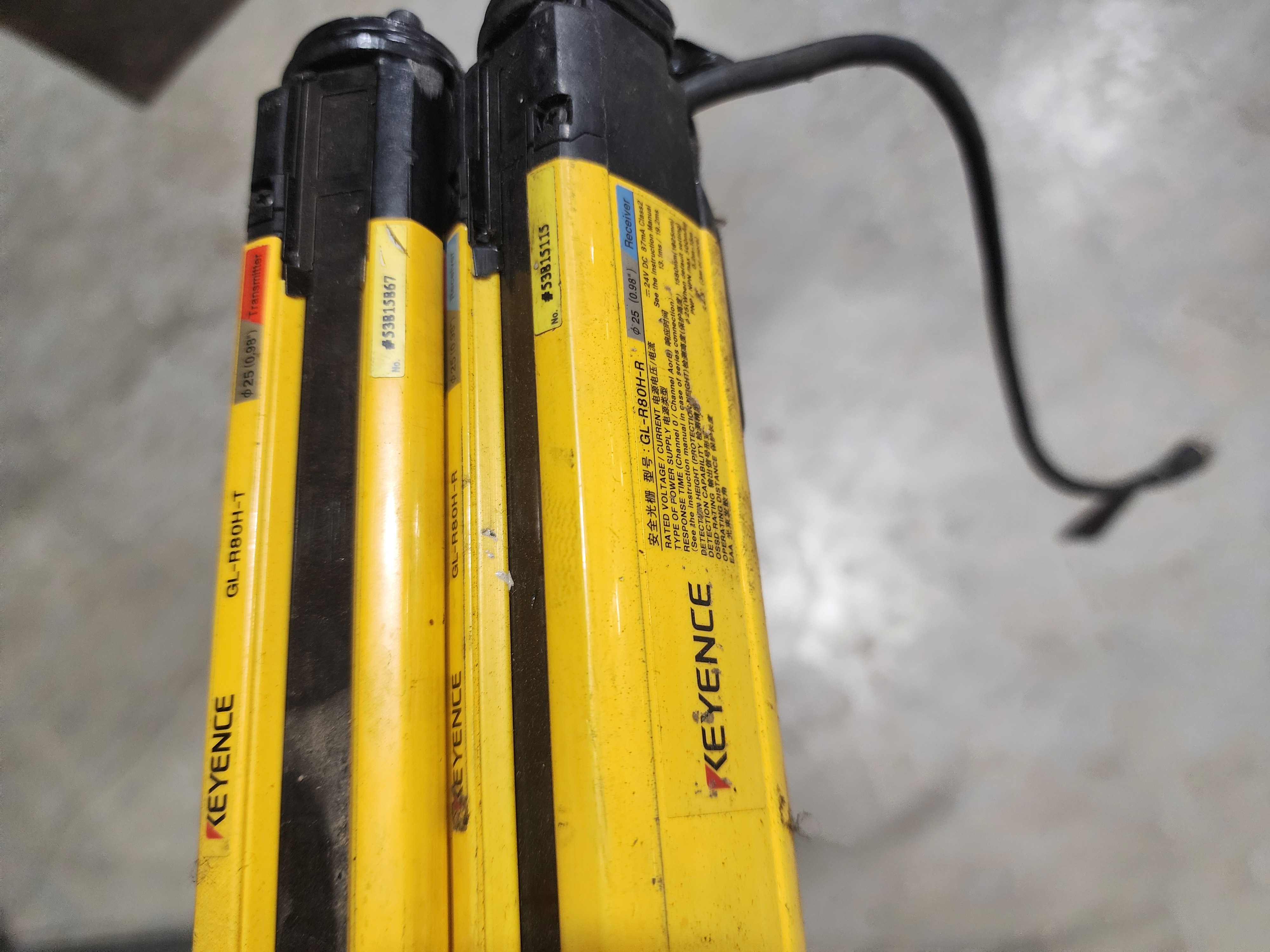 Used GL-R80H-T/ GL-R80H-R 80" Light Curtain Rx and Tx pair
