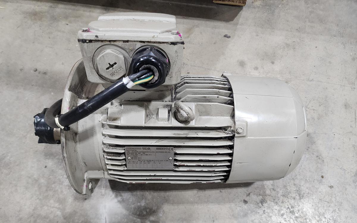 Used Siemens 1CV3104B / 1LE15231AB490FA4 3 HP Motor