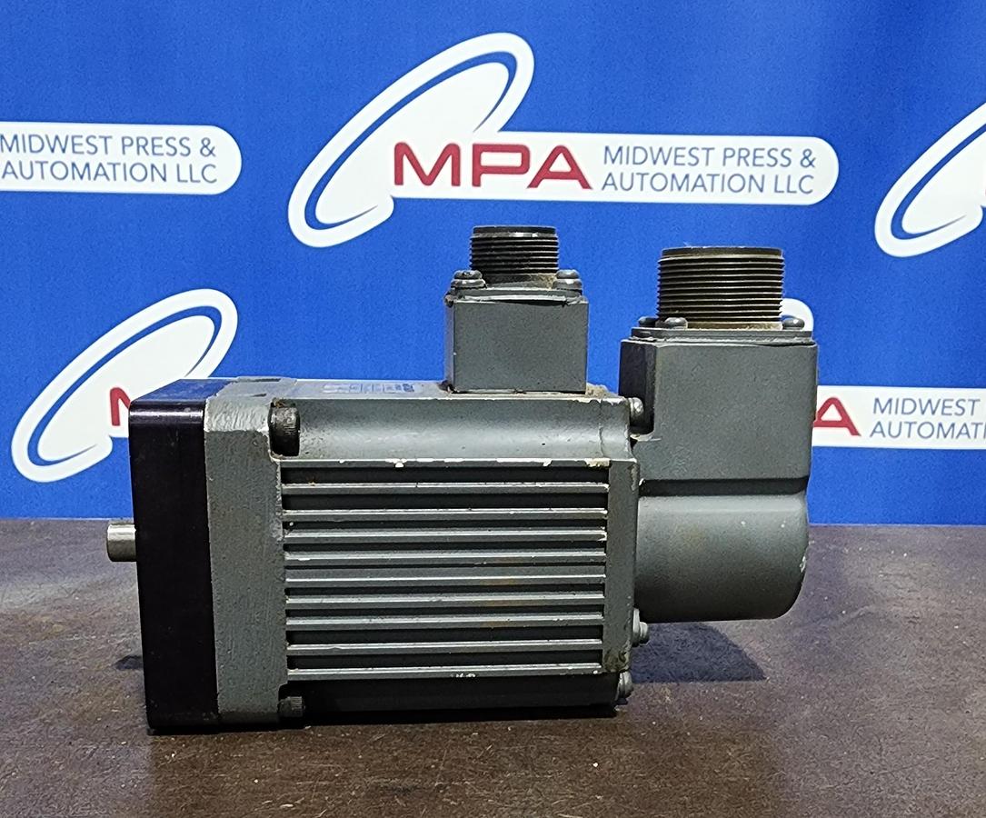 Used Mitsubishi HA-FF23C-UE 3 AC 129 V 1.3 A 200 W 3000 RPM AC Servo Motor