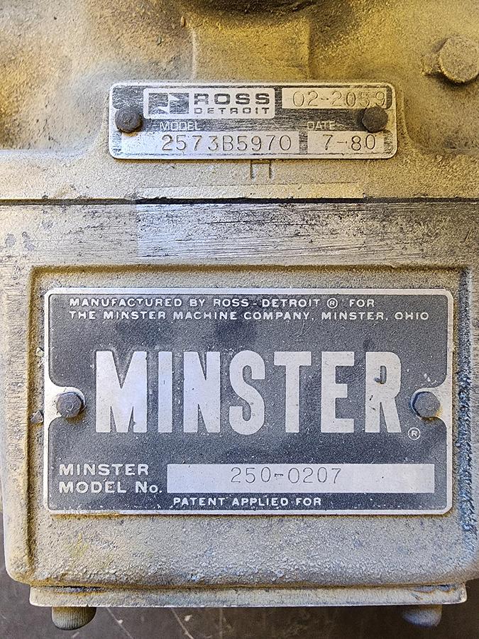 Used Ross Controls 2573B5970 / 250-0207 Valve