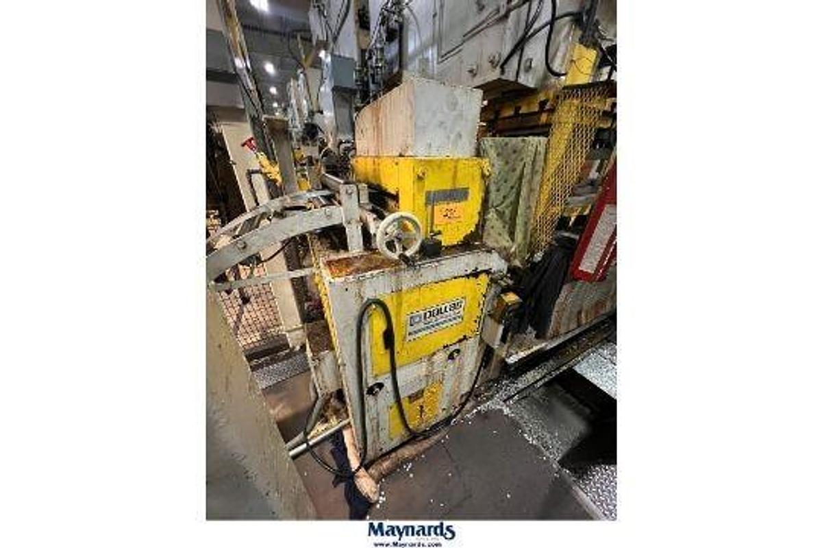 Used 18" DALLAS SERVO CABINET STYLE FEEDER