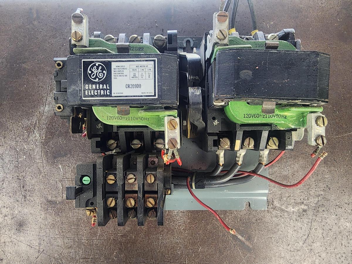 Used General Electric CR209D0 Size 2 Reversing Starter