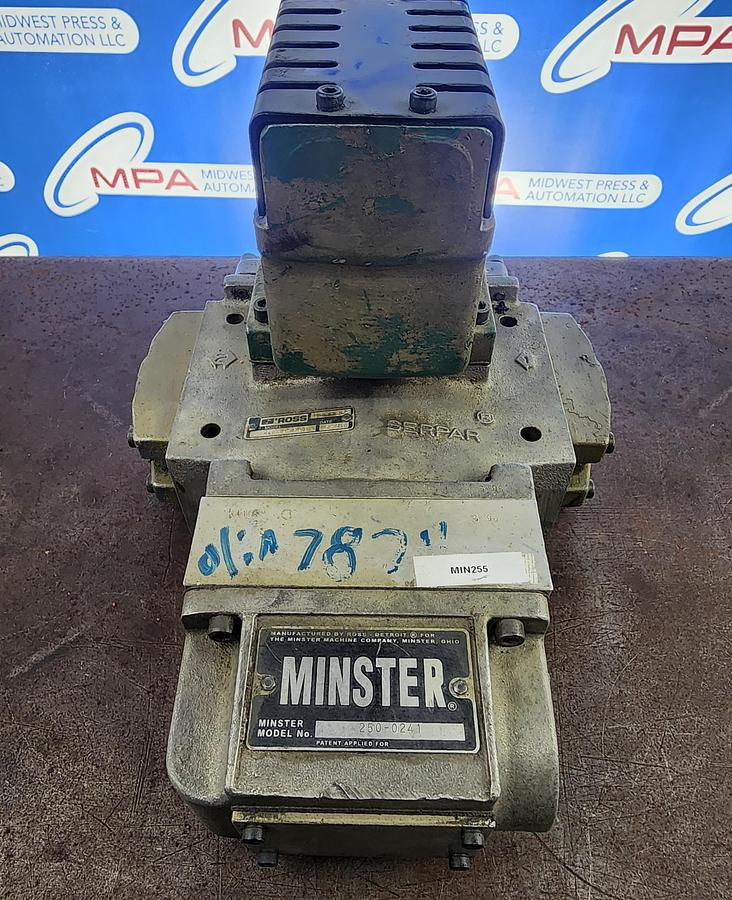 Used Ross Controls 3573A5949 / 250-0241 Solenoid Valve