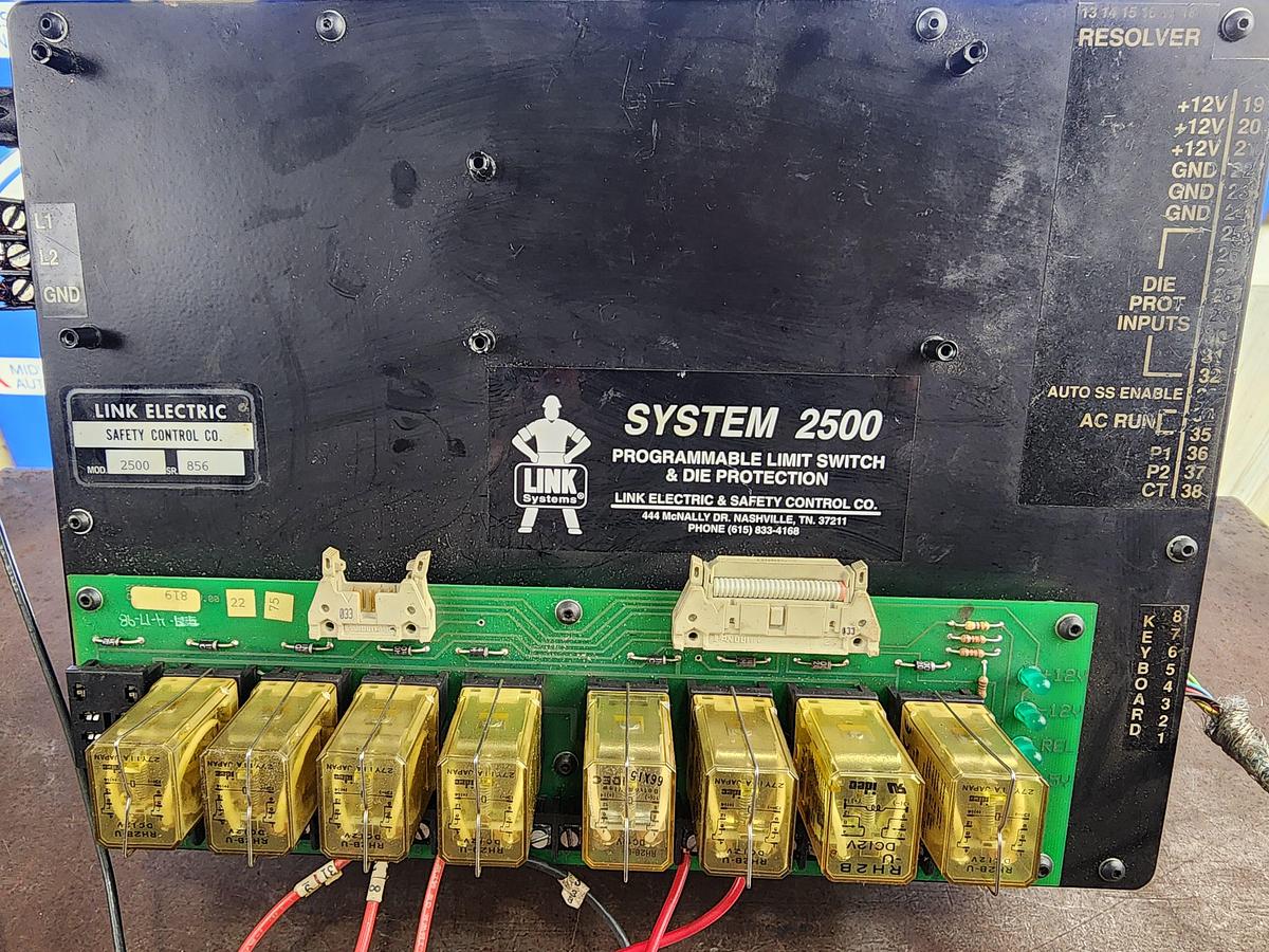 Used Link Electric Model: 2500 System 2500 Programmable Limit Switch & Die Protection