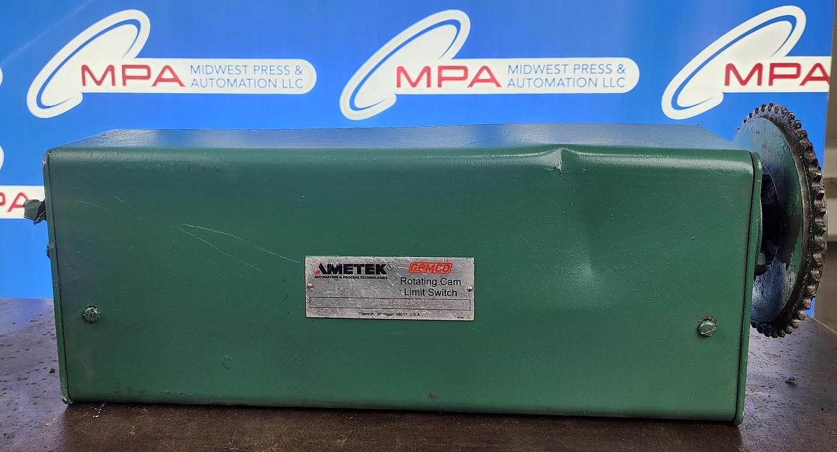 Used Gemco 1980R106R2SPX Rotating Cam Limit Switch