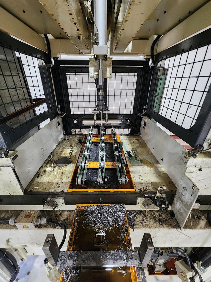 Used AIDA MODEL VF-2030 DESTACK FEEDER