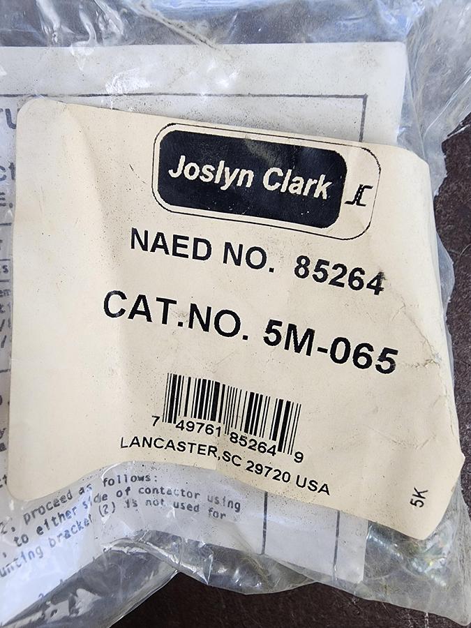 Used Joslyn Clark 7001-5150-11 / 40A 500VDC DC Drive Contactor