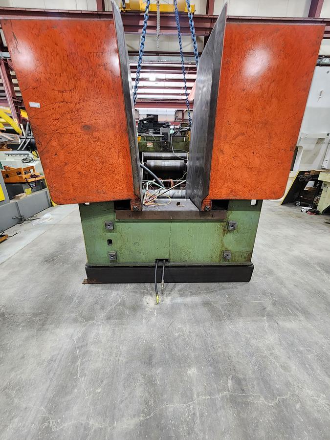 Used 30" x 30,000 LB US MACHINE CRADLE LINE