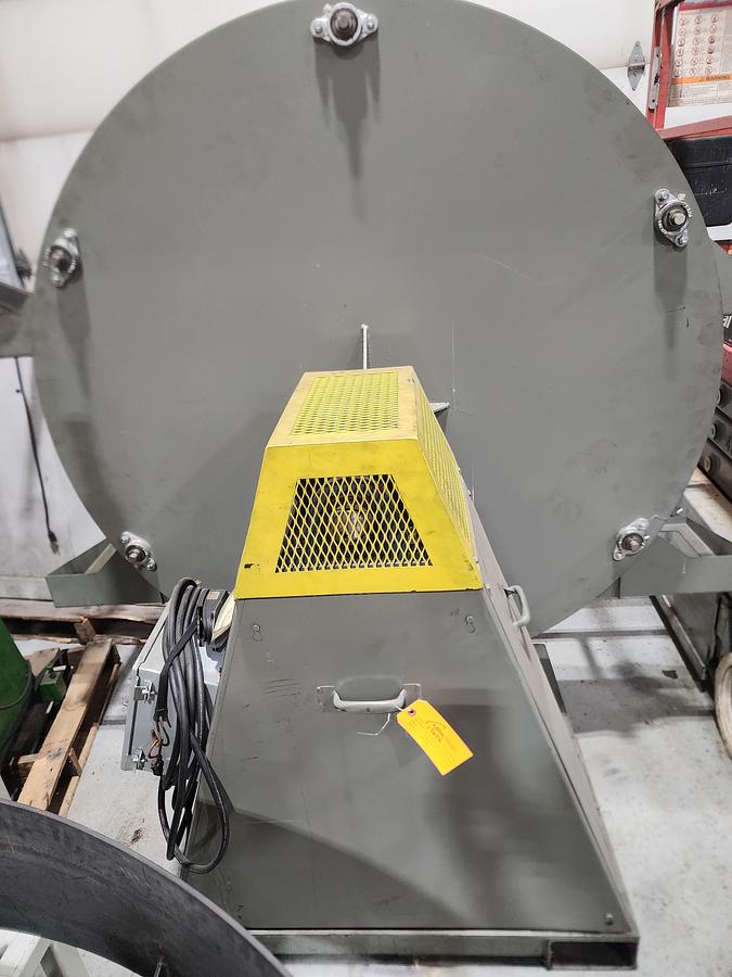 Used VERTICAL CAROUSEL TOTE WHEEL