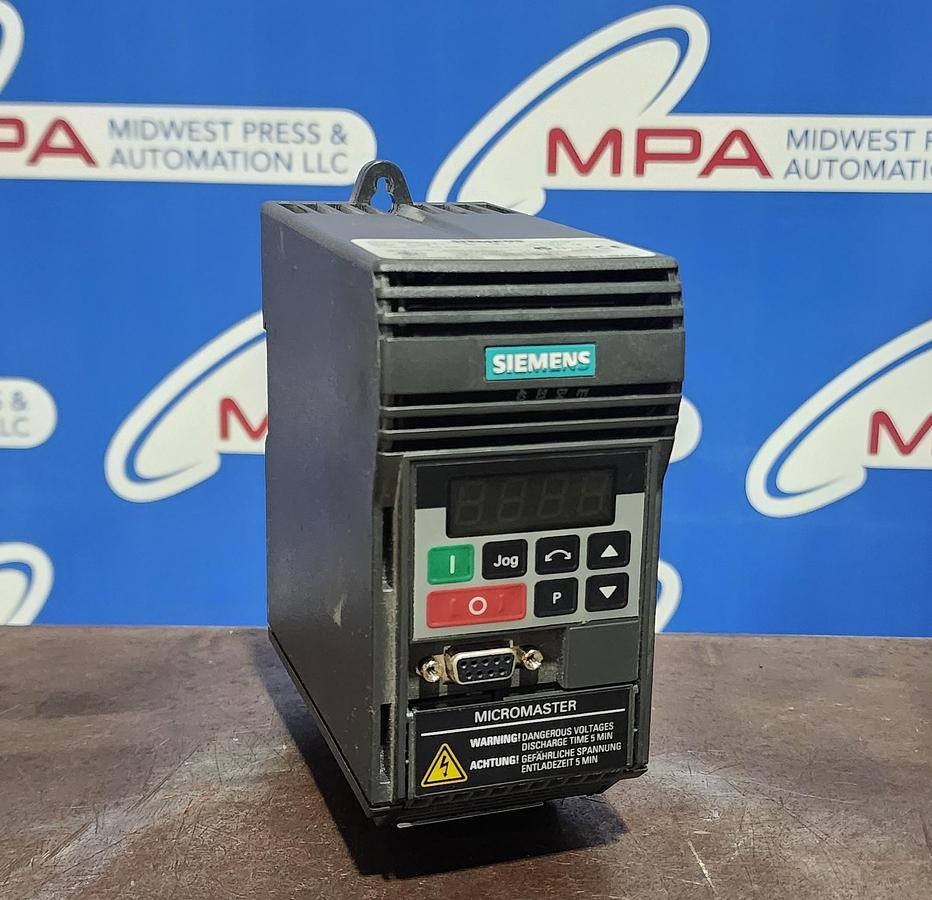 Used Siemens 6SE9212-8BA40 208/240V 550W 6.2A Micromaster