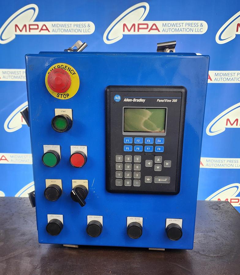 -Brand New- Allen-Bradley 2711-K3A17L1 PanelView 300 / Control