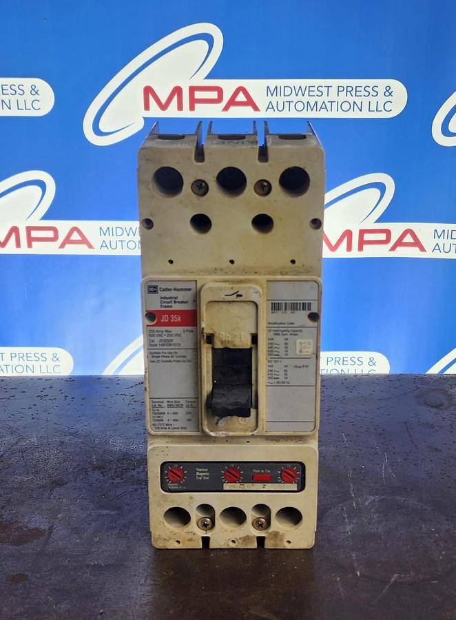 Used Cutler-Hammer JD3250F 250 AMP 600 VAC JD 35K Breaker