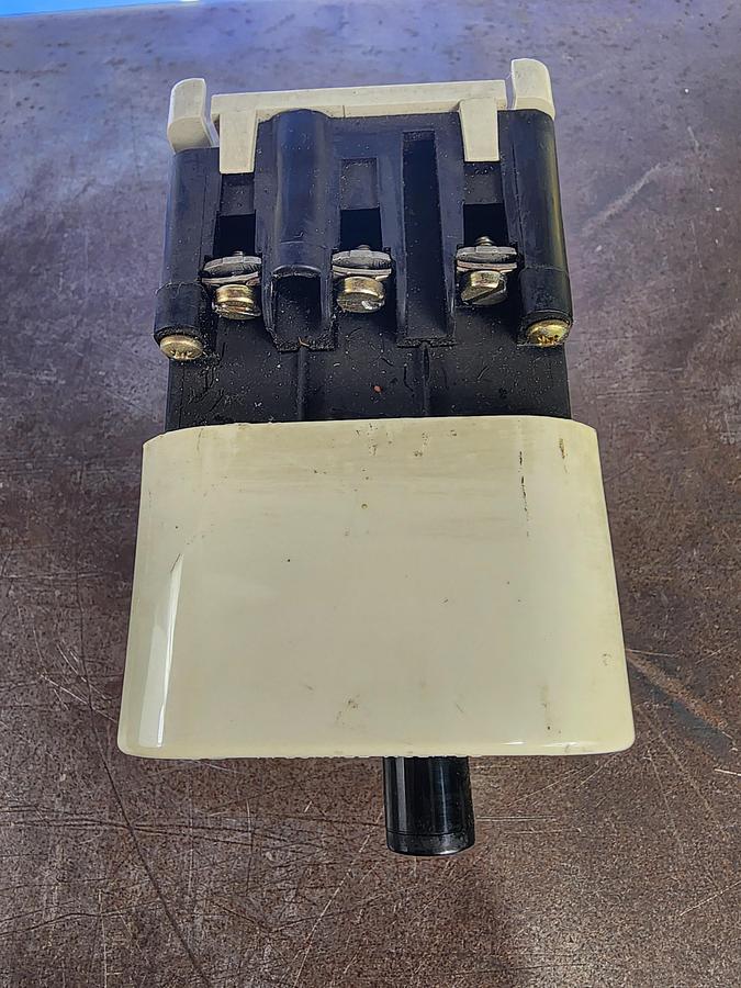 Used Klockner-Moeller PKZM3-10-U-NA Manual Motor Starter