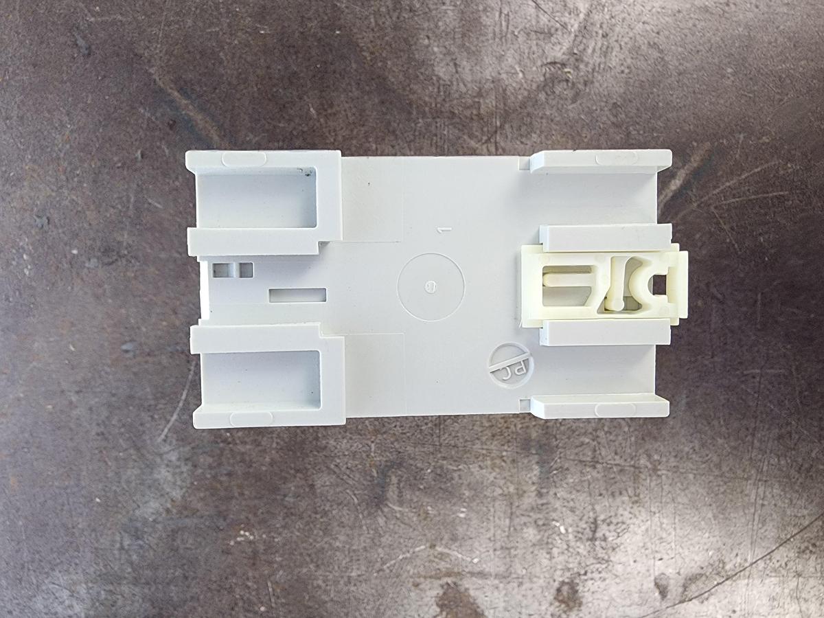 Used Banner ES-UA-5A Safety Relay