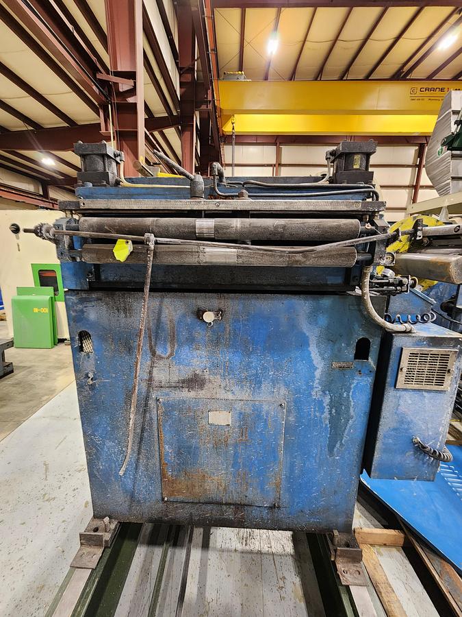 Used 30" LITTELL POWERED COIL STRAIGHTENER