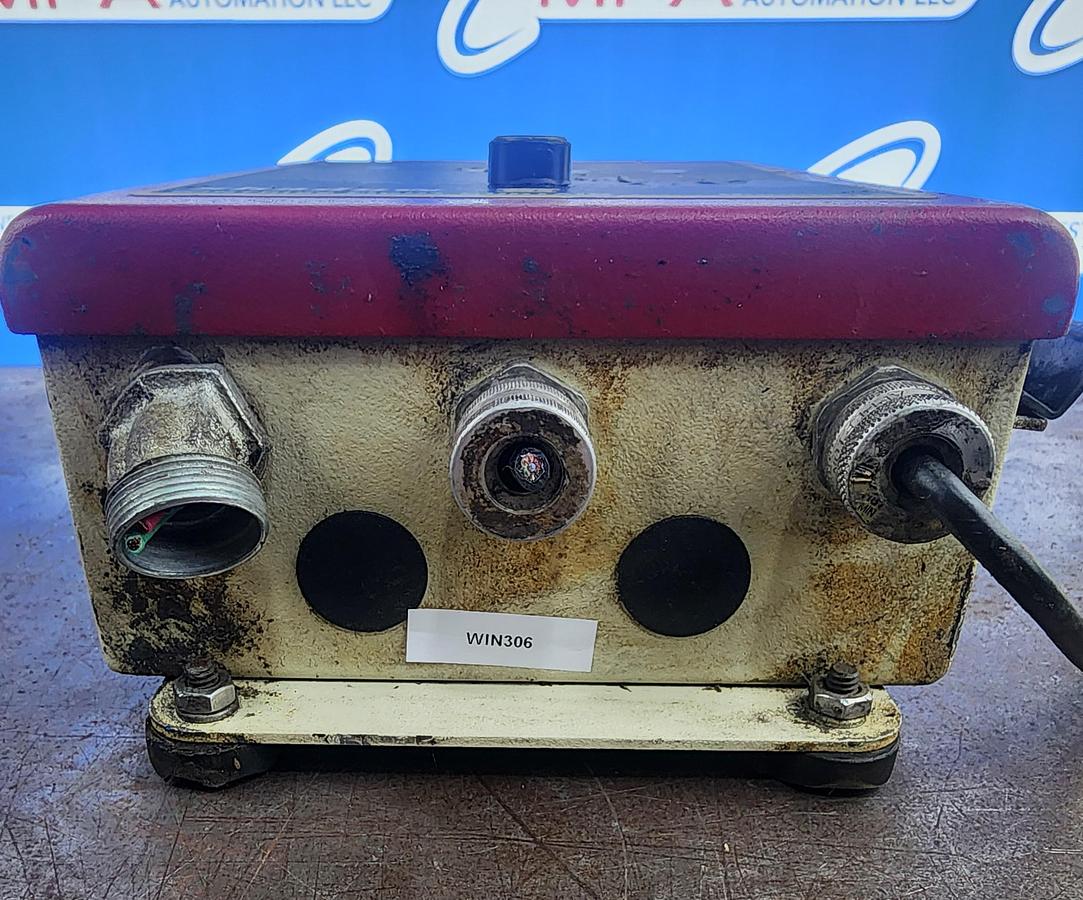 Used Wintriss 9674201 D43145 Shadow VI light Curtain Control
