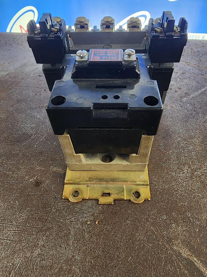 Used Allen-Bradley 702-BOD94 Size 1 Contactor 702-B0D94