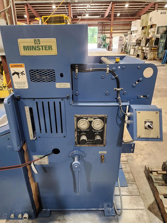 Used MINSTER MODEL MEF4-14S FEEDER