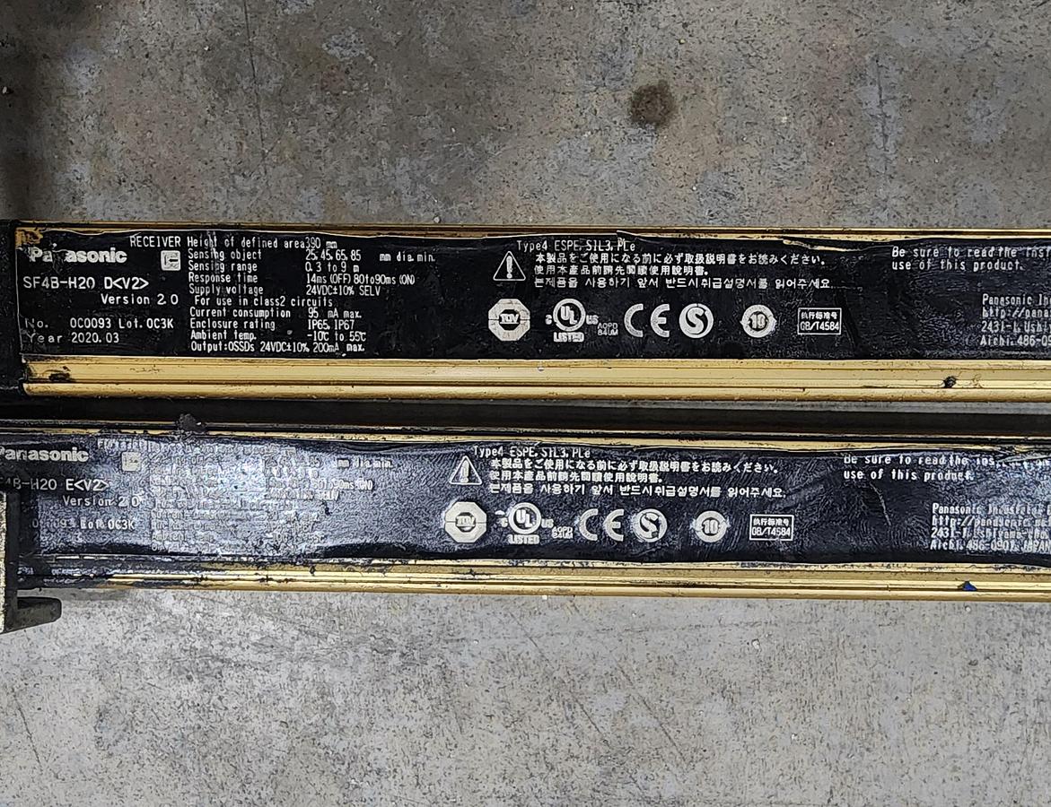 Used Panasonic SF4B-H48 D<V2> Light Curtains off 300 TON KOMATSU L2M300-3BM