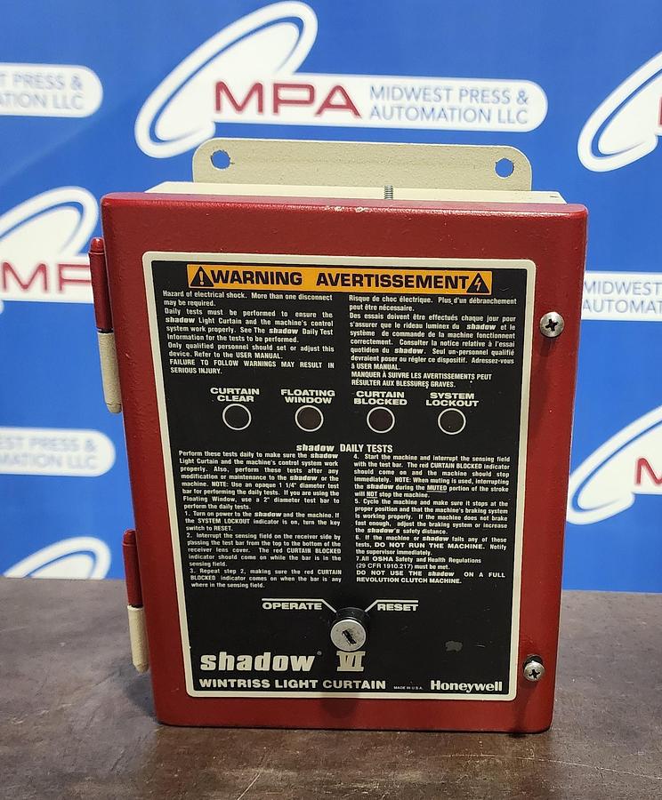 Used Wintriss 9674201 D43145 Shadow VI light Curtain Control