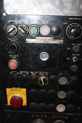 Used 440 TON KOMATSU MODEL LIC400 LINK DRIVE PRESS