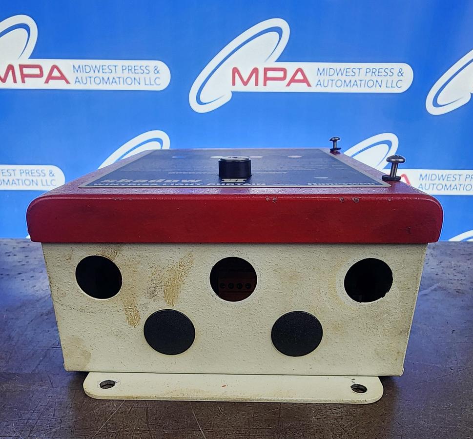 Used Wintriss 9674201 D43145 Shadow VI light Curtain Control