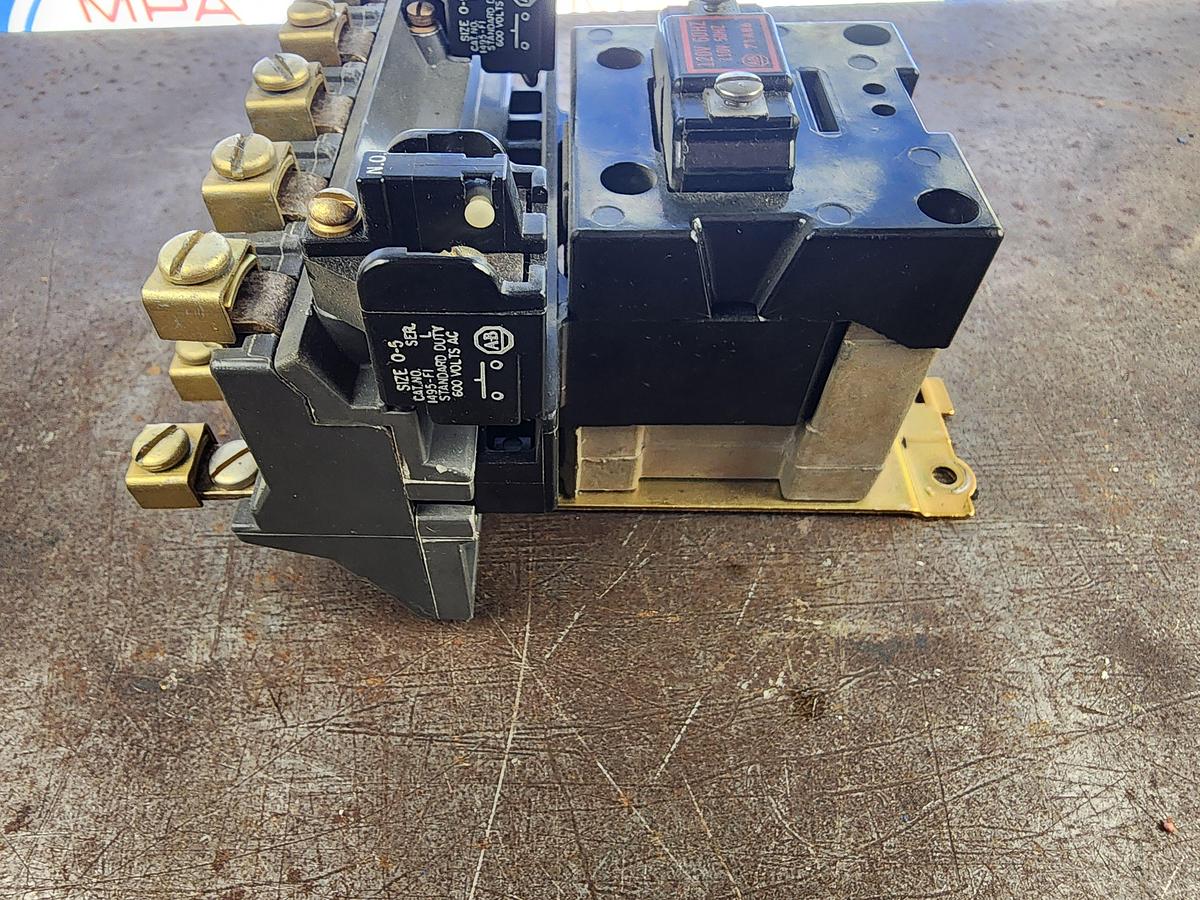 Used Allen-Bradley 702-BOD94 Size 1 Contactor 702-B0D94