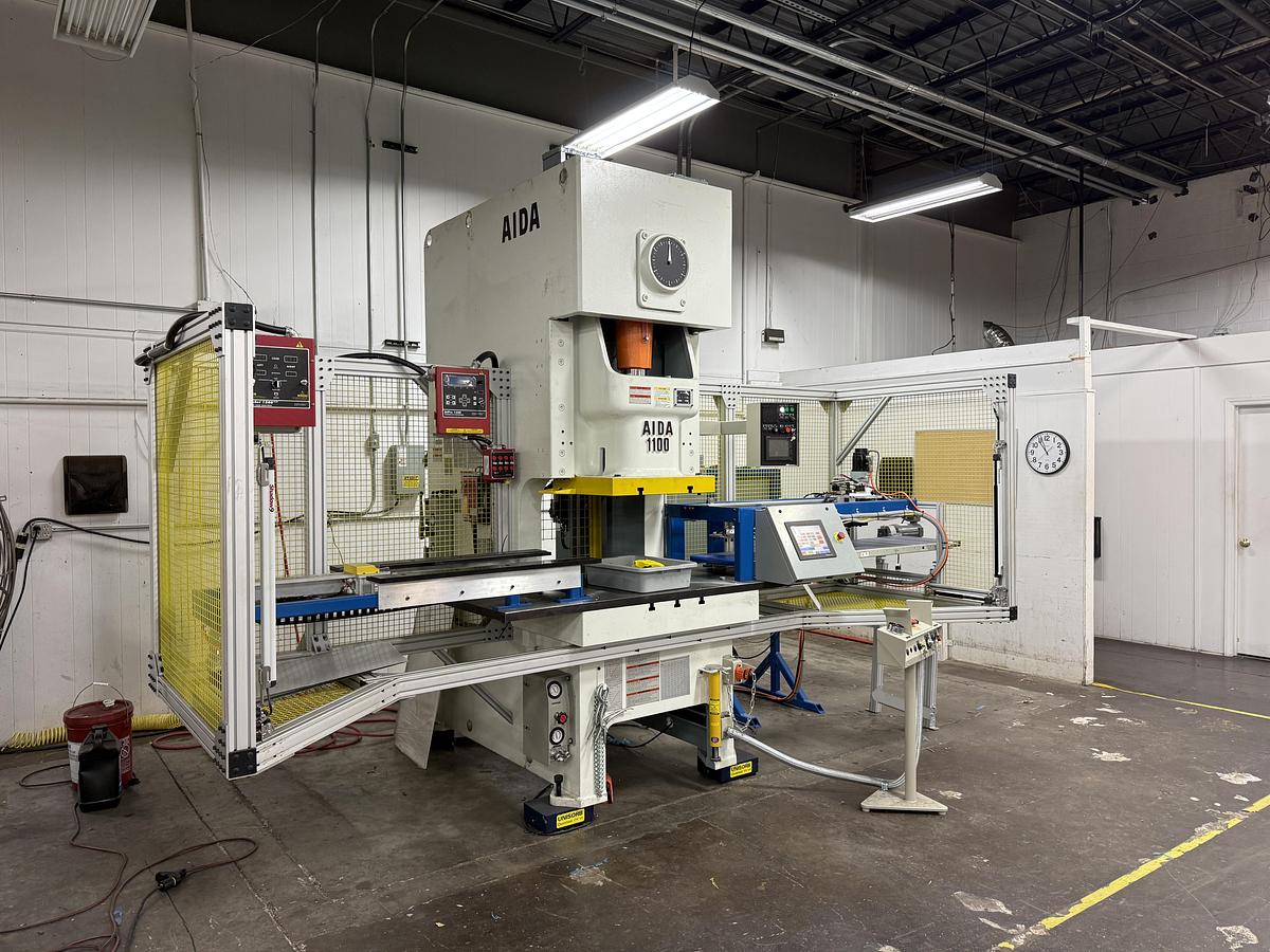 Used 121 TON AIDA MODEL NC1-1100(2) GAP FRAME PRESS