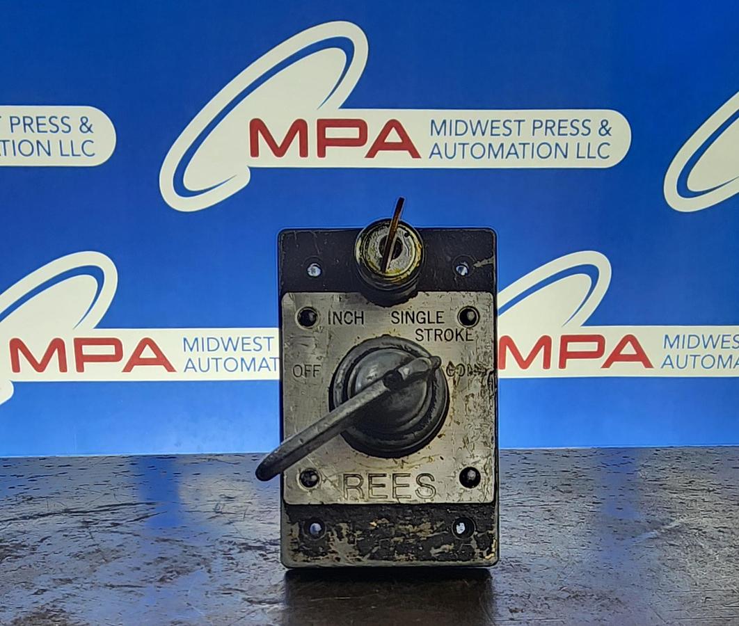 Used Rees 04925-245 4 Position Selector Switch