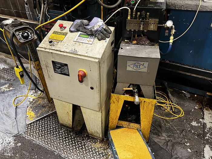Used 800 TON VERSON MODEL S2-800-108-60T STRAIGHT SIDE PRESS