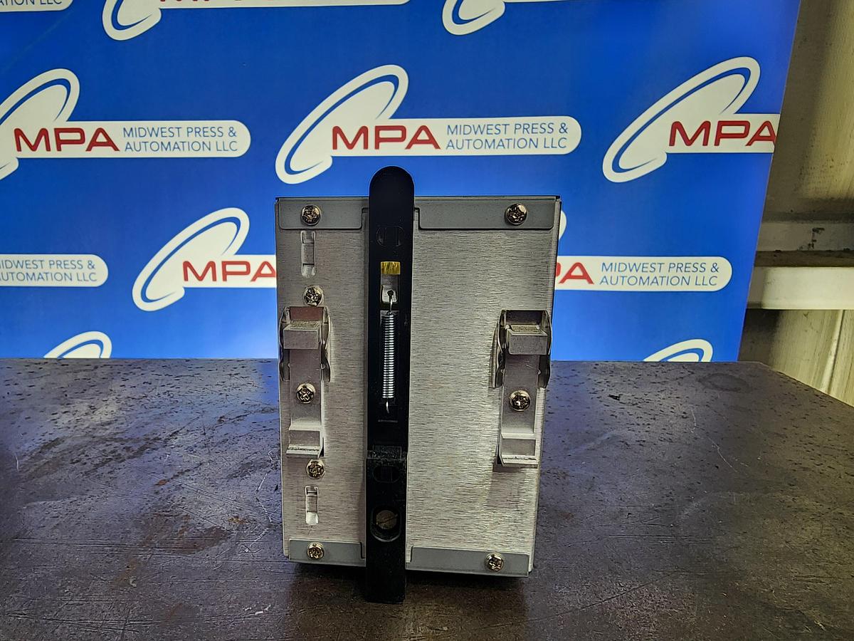 Used Soma SDN 20-24-480CC Power Supply