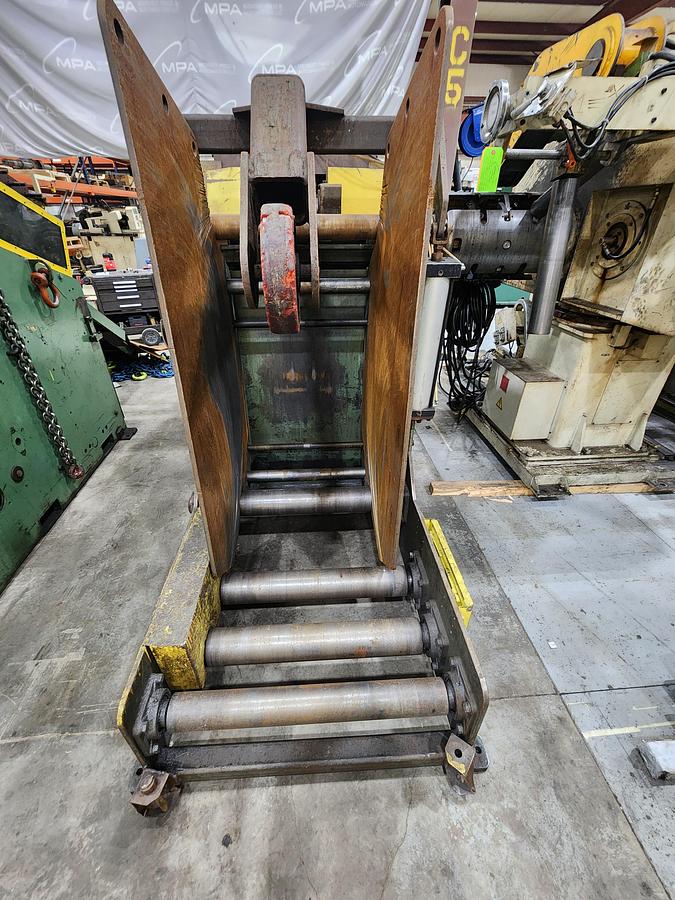 Used 24" WIDE x 20,000 LB MECON CRADLE STRAIGHTENER